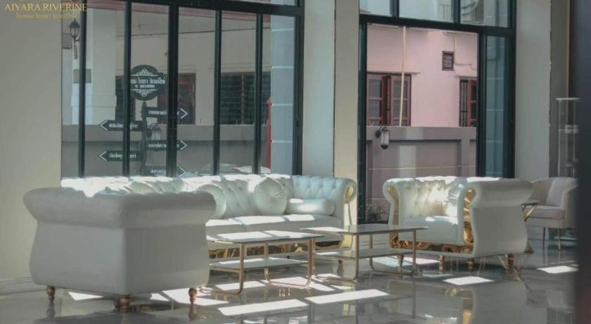 Aiyara Riverine Hotel, ناخون فانوم المظهر الخارجي الصورة