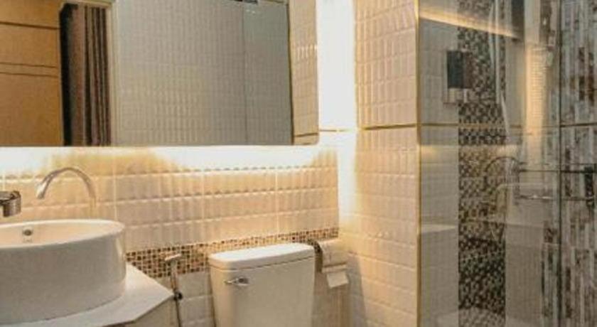 Aiyara Riverine Hotel, ناخون فانوم المظهر الخارجي الصورة